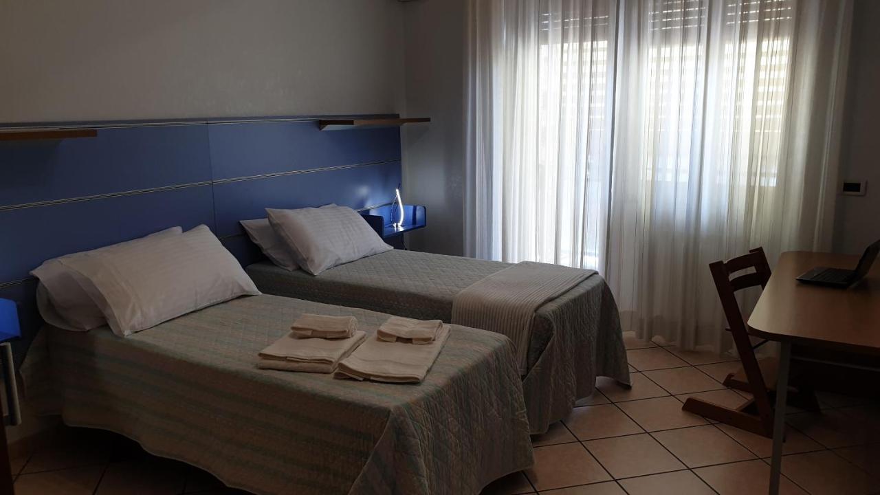 Le Marille Villa Lido di Ostia Eksteriør bilde